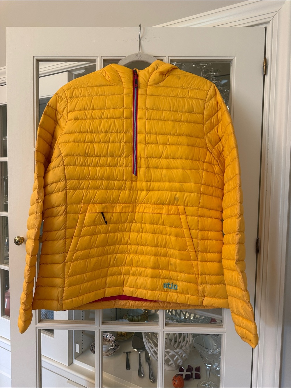 Stio Yellow Quilted Packable Hooded Puffer Pullover with Red Trim